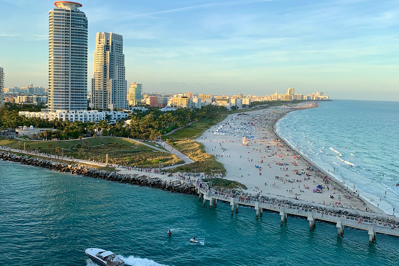 flight offers miami 1